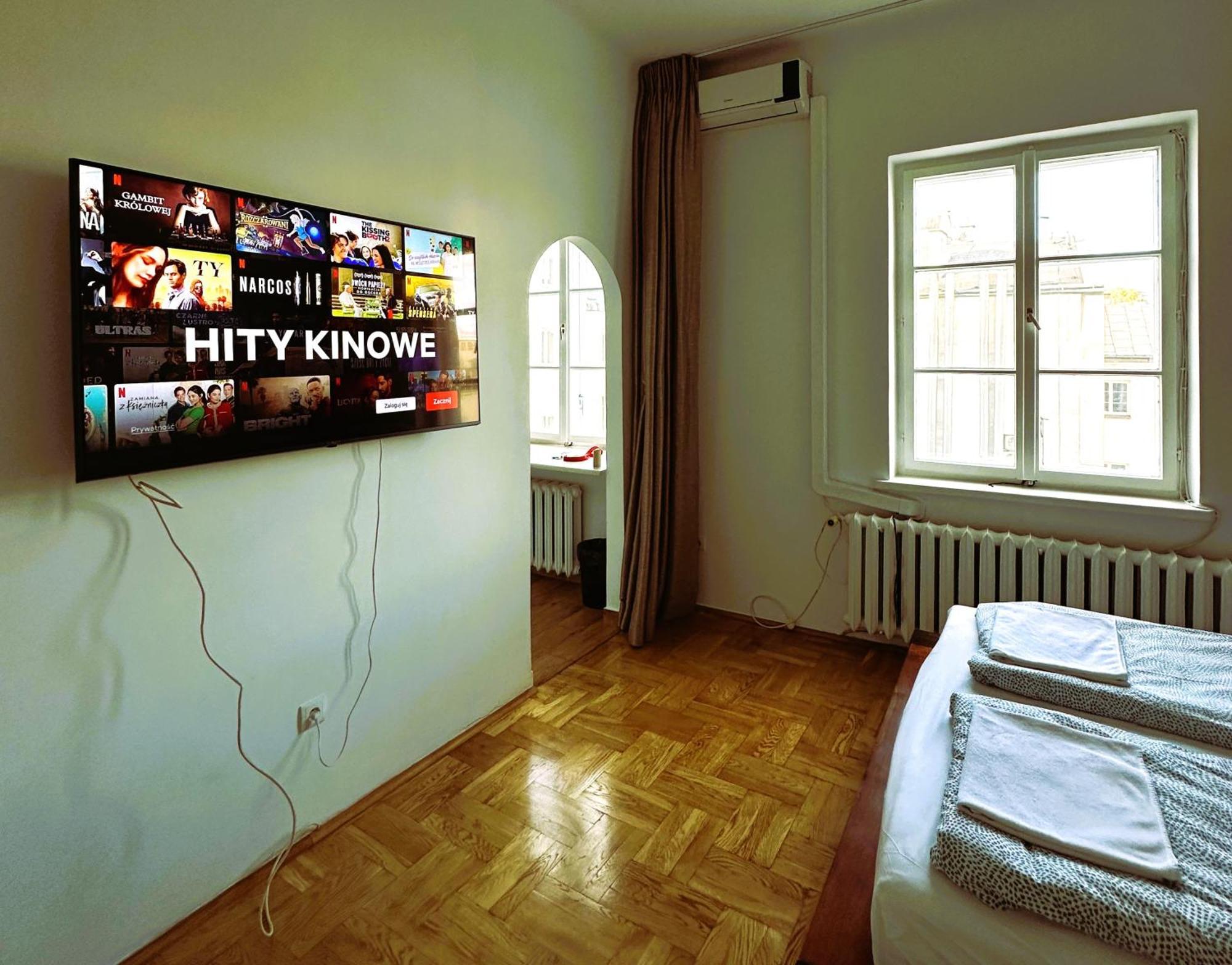 Art Dreams Apartament Chmielna 5 Varsavia Esterno foto