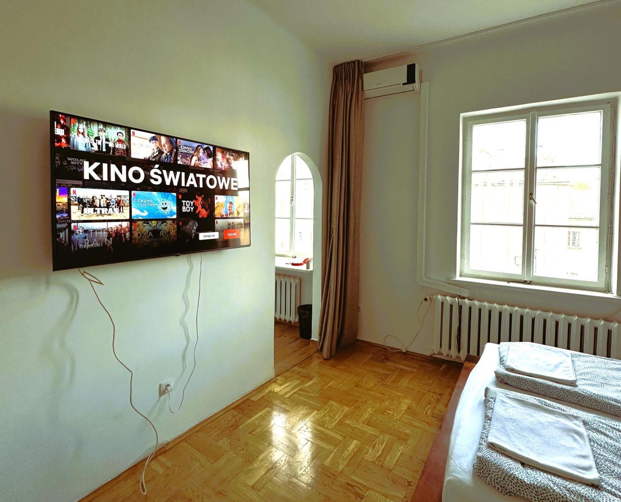 Art Dreams Apartament Chmielna 5 Varsavia Esterno foto